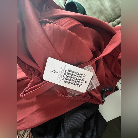 Torrid Mid Length Dress NWT - Picture 2 of 4